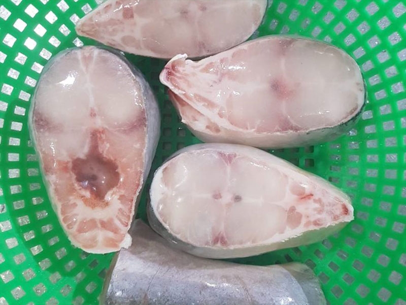 Cá tra cắt khúc, cấp đông, hầm đông 