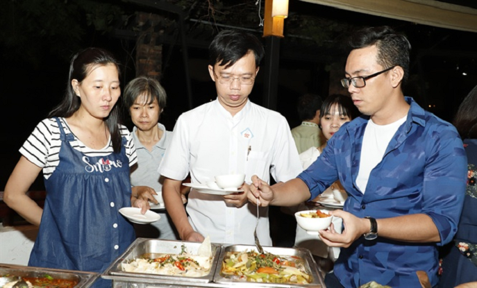 ĐƯA LOÀI CÁ 